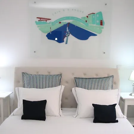 Casa Do Cais 4*