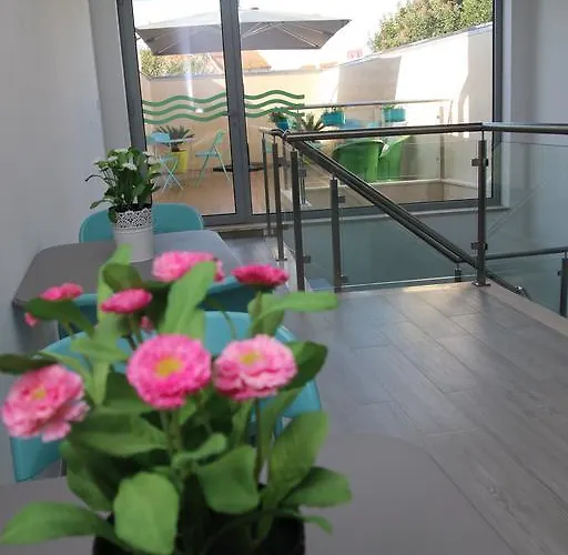 Casa Do Cais 4*