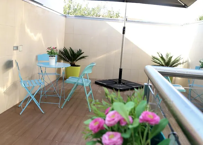 Casa Do Cais 4* אבאירו